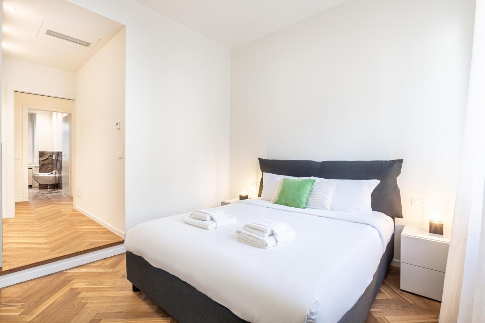 Cool And Big Central Apartment Duomo - White Milan Bagian luar foto